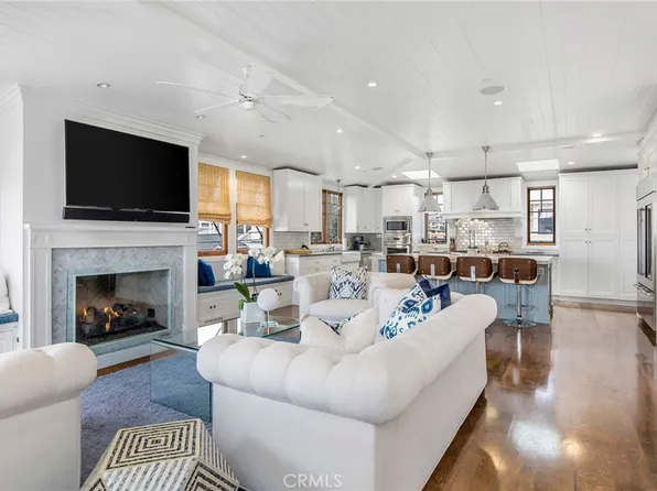 304 7th St, Manhattan Beach, CA 90266