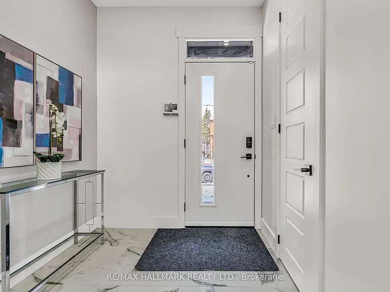 53 Buttonwood Ave — Photo 3