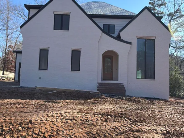 206 Hinton St, Apex, NC 27502