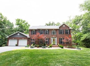 408 Spring Lake Rd, Millstadt, IL 62260