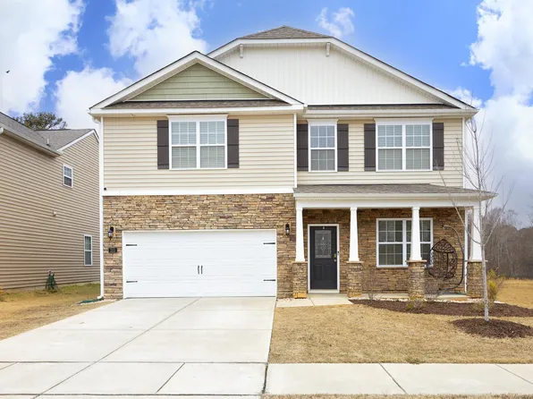 111 Rivercamp St, Clayton, NC 27527