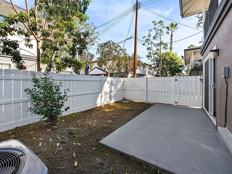 Pacific Palms Apartment Homes — Photo 7