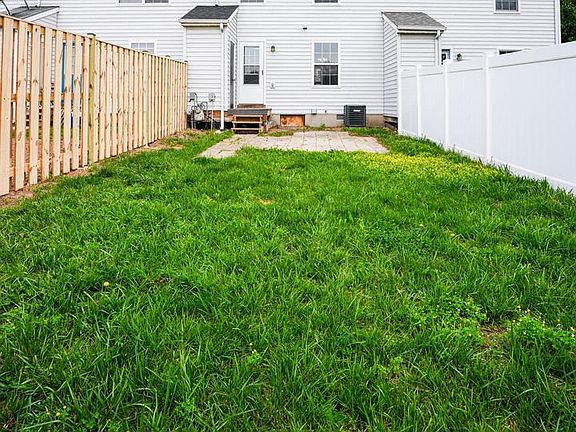2nd image of 218 Stratford Dr