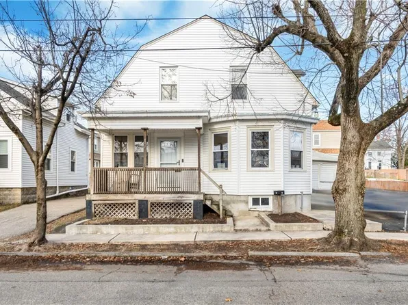 49 Villa Ave, Cranston, RI 02905