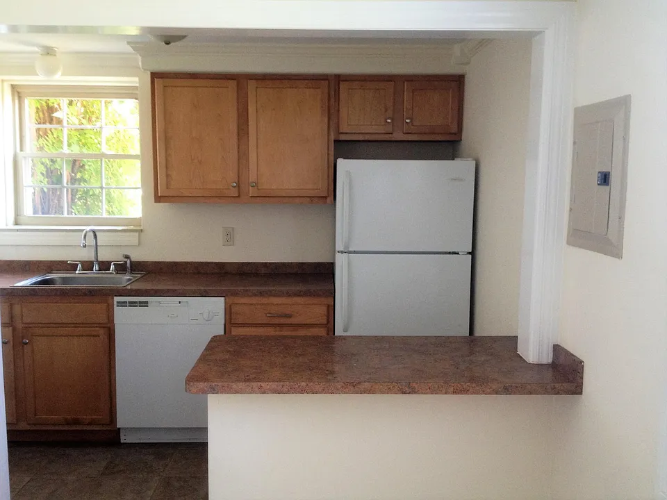 451 Bernhardt Dr