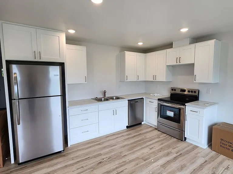 1014 Peach Rd #A & B — Photo 6