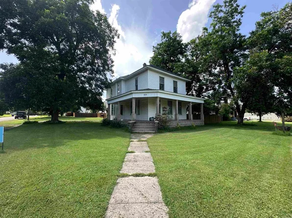 502 W 6th St, Rector, AR 72461