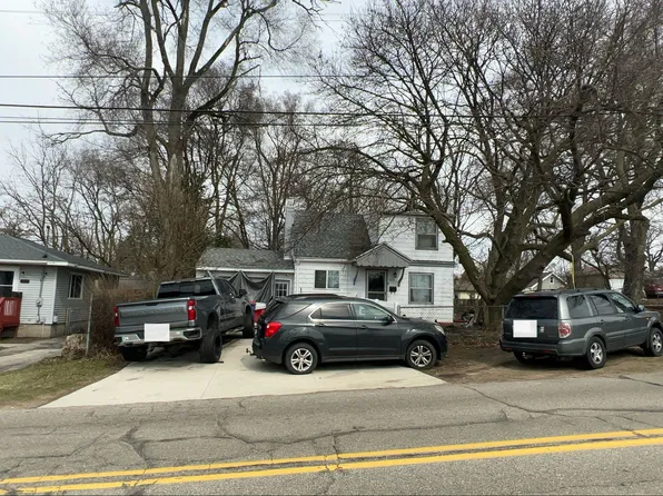 1319 Bradford St NE, Grand Rapids, MI 49503