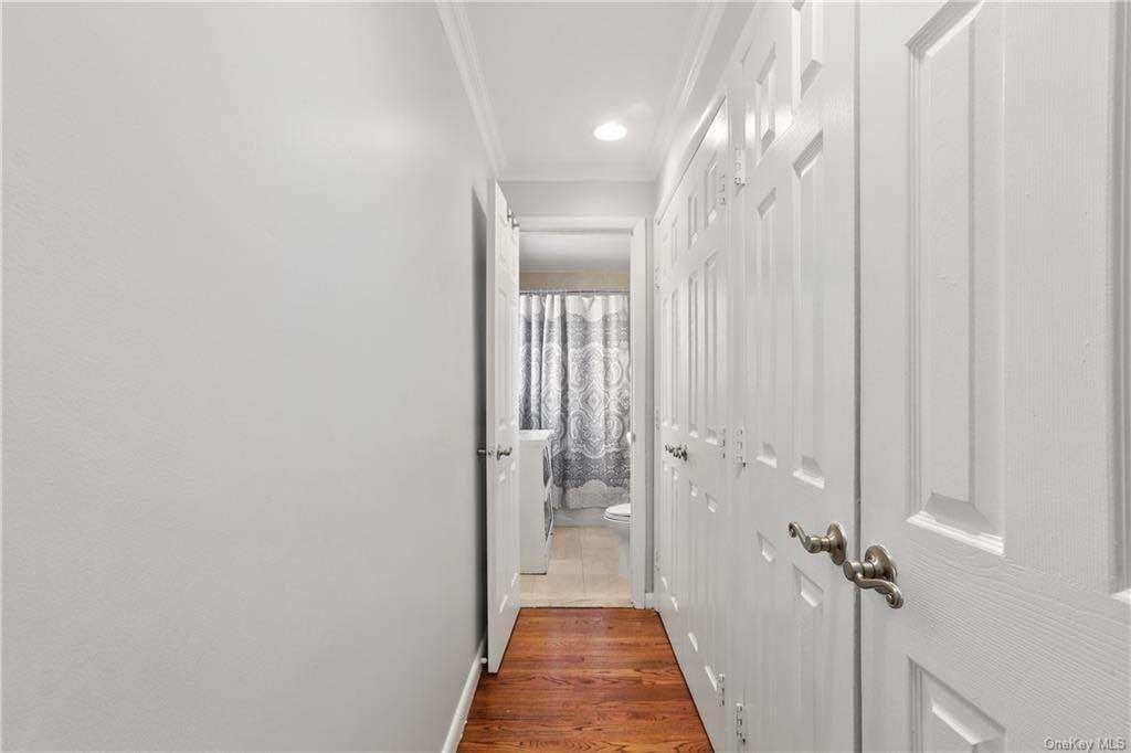 3 Bed 3 Bath Property, New York • 1,818 Sq Ft