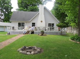 243 Sumac Ln, Bellaire, MI 49615