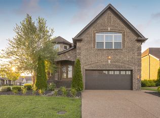 2041 Stonebrook Cir, Mount Juliet, TN 37122