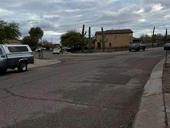 4th image of 6239 S Sun View Way