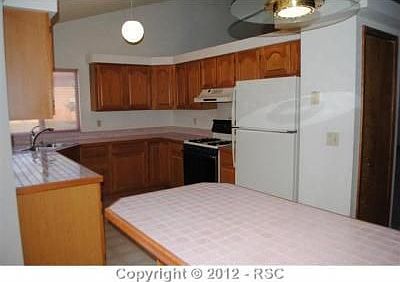 4th image of 8080 Chancellor Dr