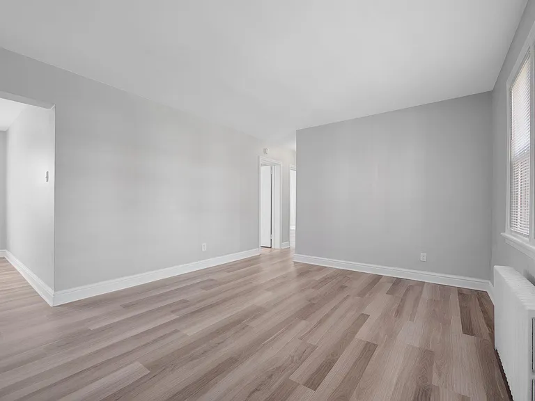 Southcrest Heights — Photo 32