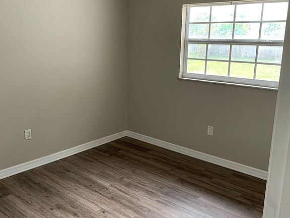 2nd image of 2908 52nd Avenue Dr W