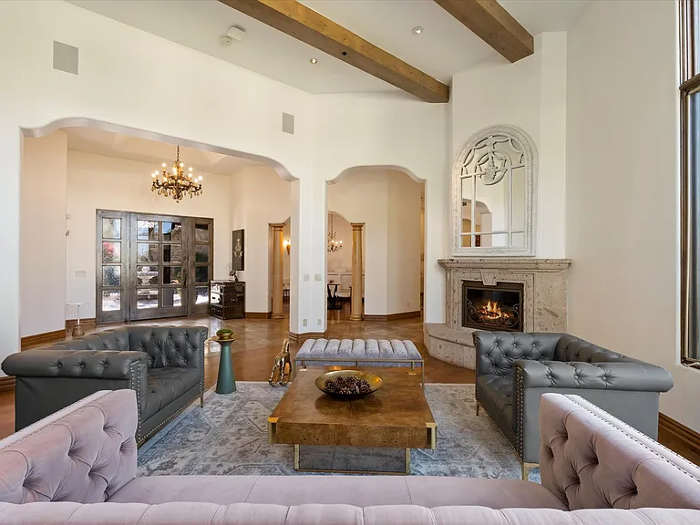6286 E Cheney Dr — Photo 5