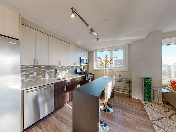 4th image of 17802 Hillside Ave #321