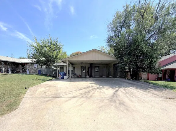 521 Tomahawk Trl, Kerrville, TX 78028