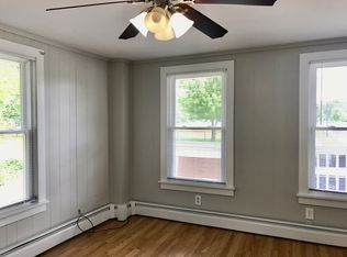 13 East Rd APT 1, Weare, NH 03281
