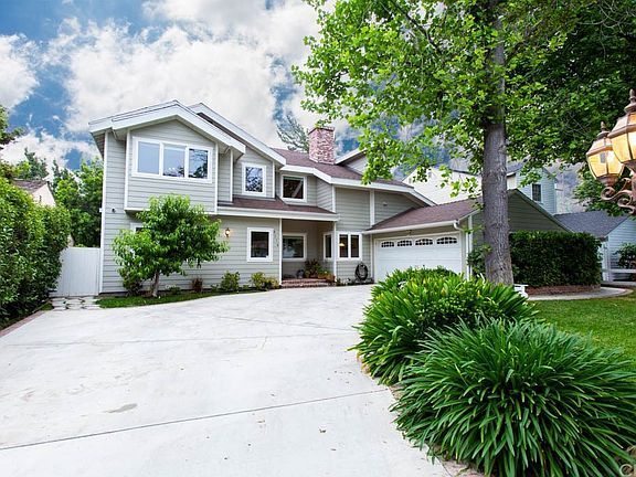 2nd image of 5116 Gaviota Ave