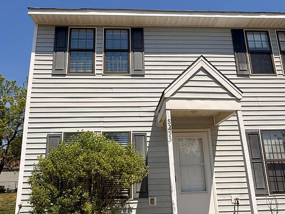 5th image of 8253 Merriweather Cir