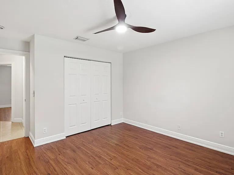 5802 SE Wesley Ave — Photo 16