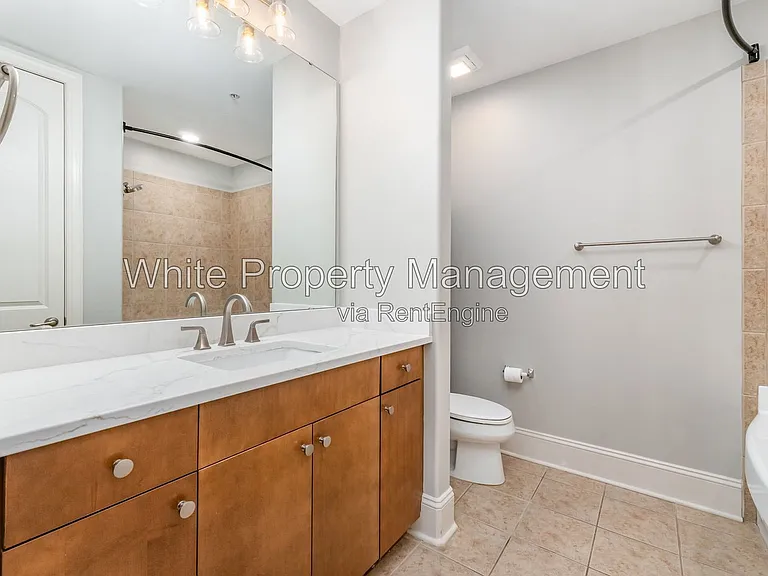 4625 Piedmont Row Dr #611 — Photo 17