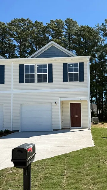2352 B Brookville Dr. - 1 — Photo 1