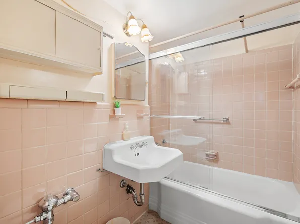 35-51 85th Street 4E image 13 of 13