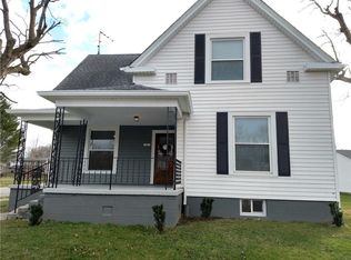 301 W Washington St, Waynetown, IN 47990