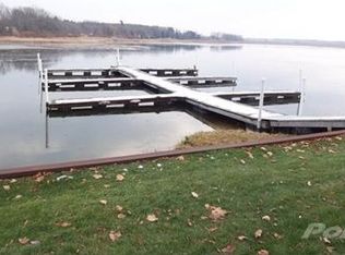 576 Wind Drift Ln, Spring Lake, MI 49456