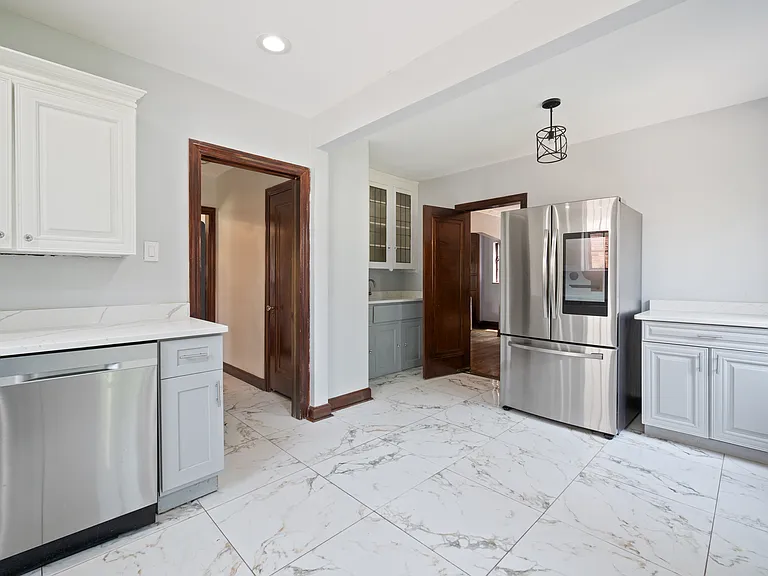 16525 Edinborough Rd — Photo 7