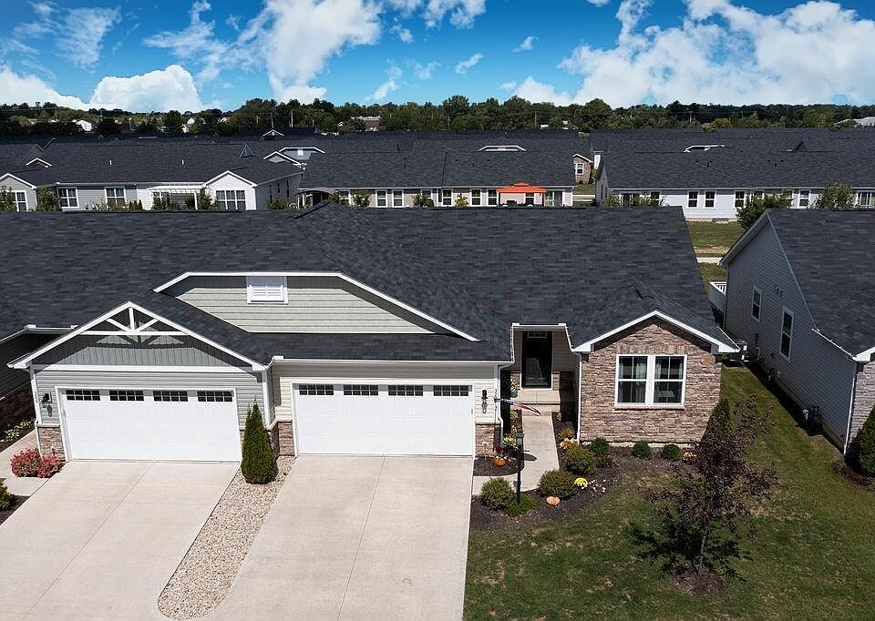1st image of 322 Amelia Ln