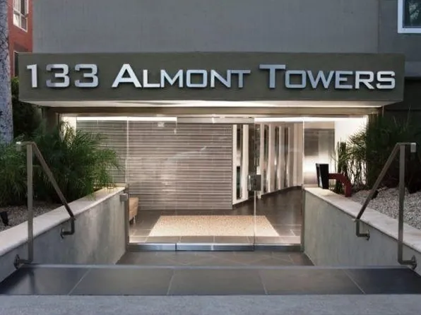 133 N Almont Dr APT 305, Beverly Hills, CA 90211