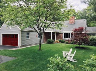 410 Border Rd, Concord, MA 01742