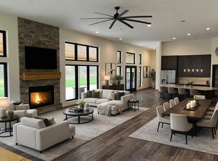 8431 Big Bend Rd, Waterford, WI 53185