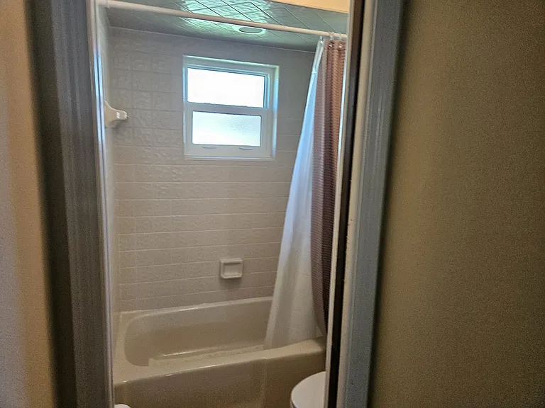 Separate primary shower