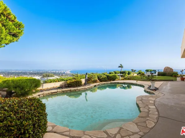 16705 Charmel Ln, Pacific Palisades, CA 90272