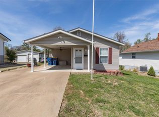 315 S Mill St, Festus, MO 63028