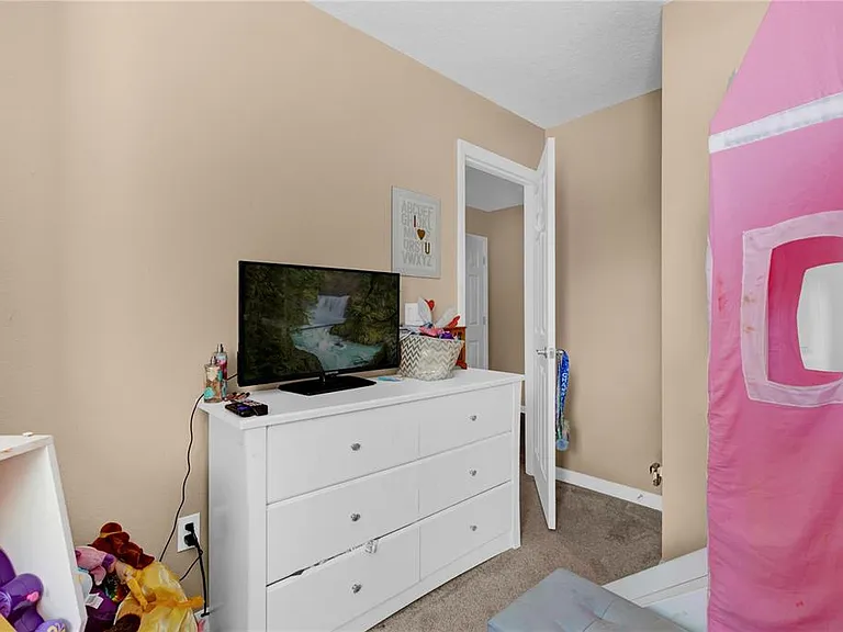 5150 Fiorella Ln — Photo 15