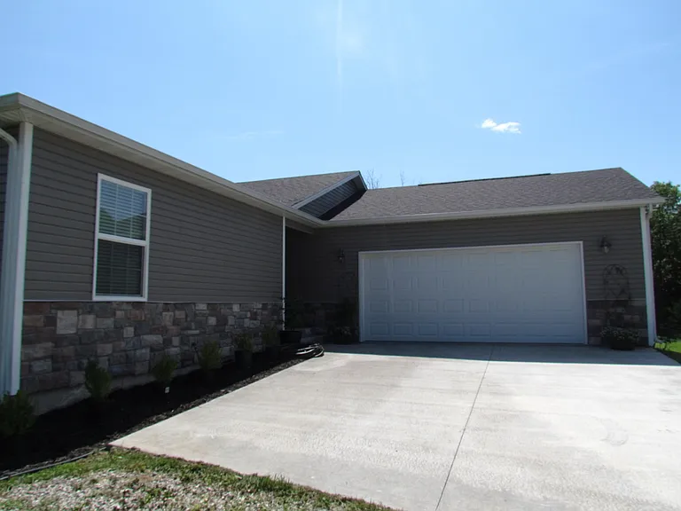 23794 Raspberry Ln — Photo 3