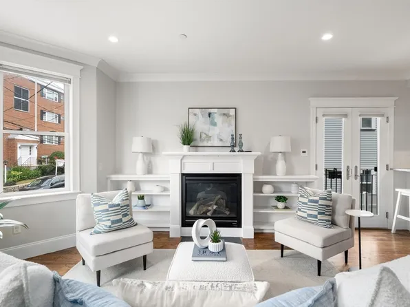 45 Coffey St Unit 1, Dorchester, MA 02122