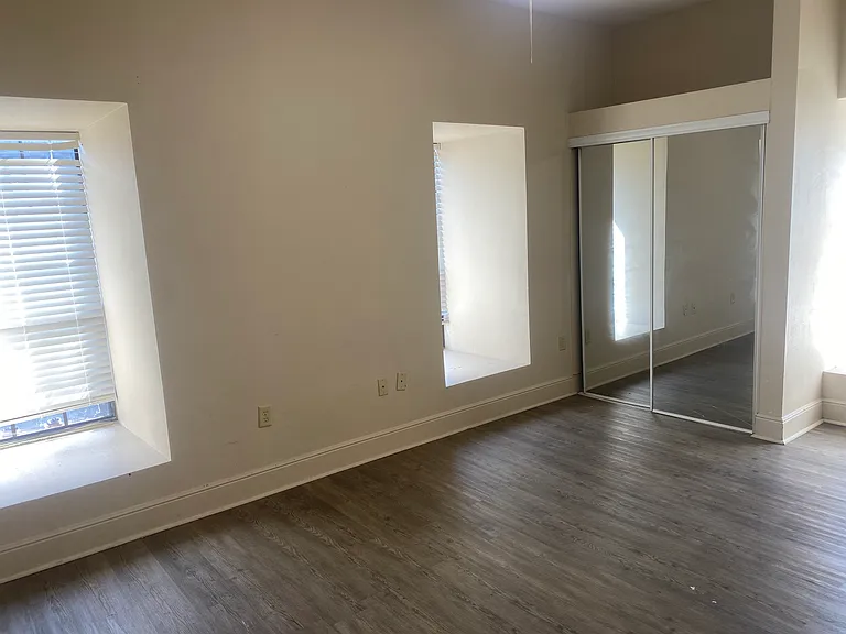 2301 Midwestern Pkwy #204 — Photo 25