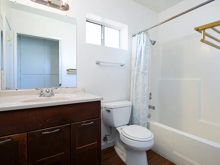 2112-2114 Thomas Ave #2114-1 — Photo 6