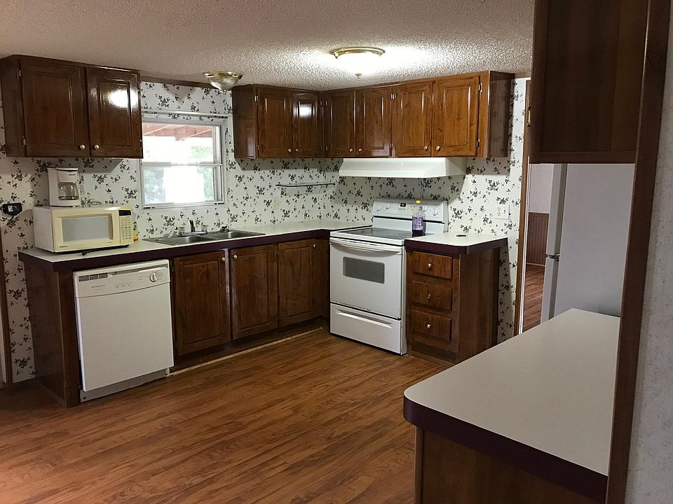 2nd image of 6759 County Road 201 #201