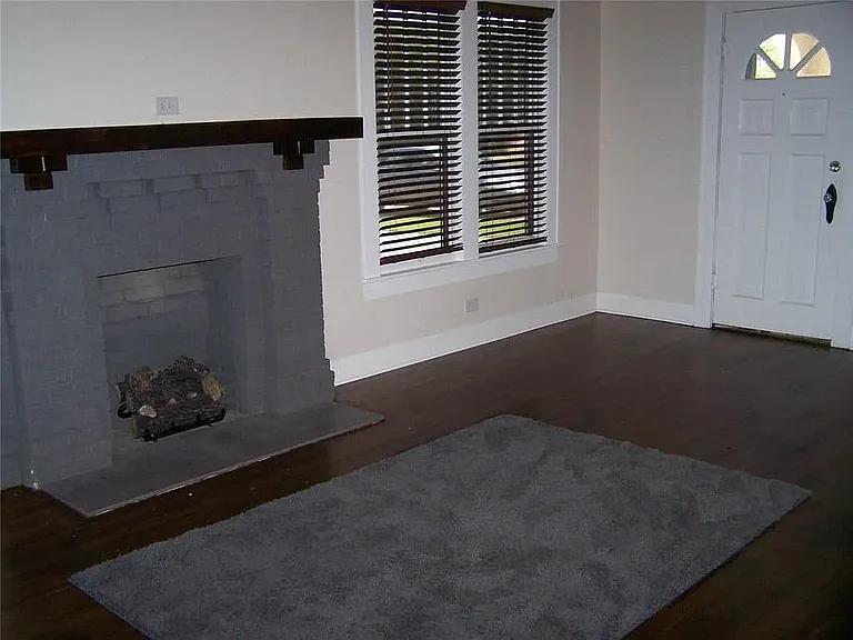 714 W Hull St — Photo 4