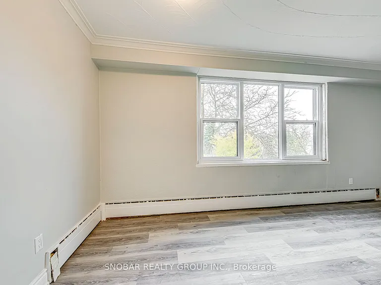 17 Station Rd #11 — Photo 10
