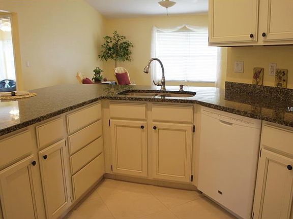 4th image of 2449 Southern Hills Ct