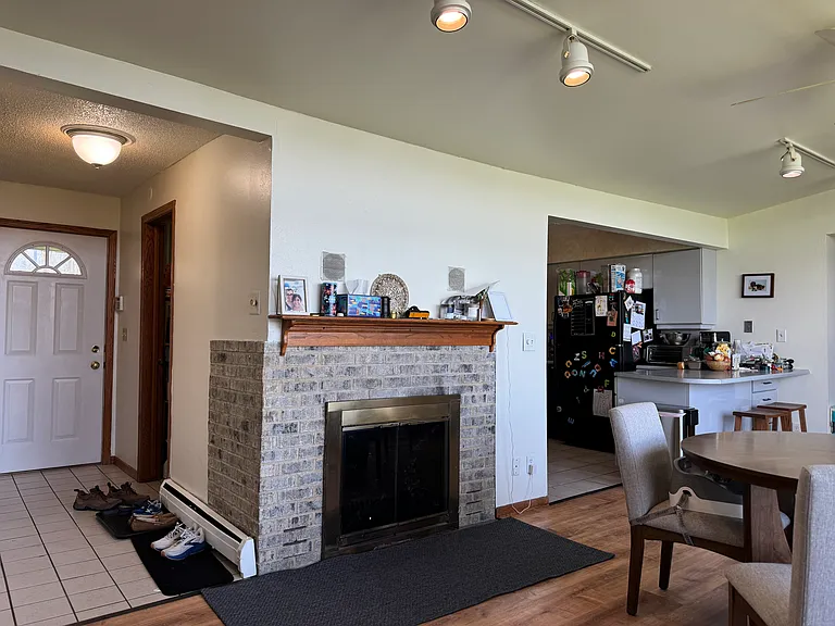 3048 Waunona Way — Photo 7