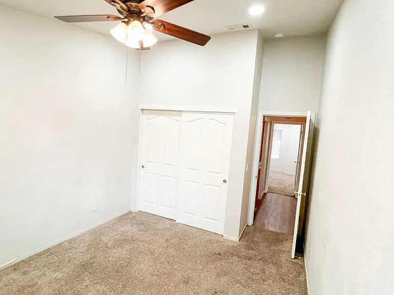 5403 Sage Ct — Photo 16